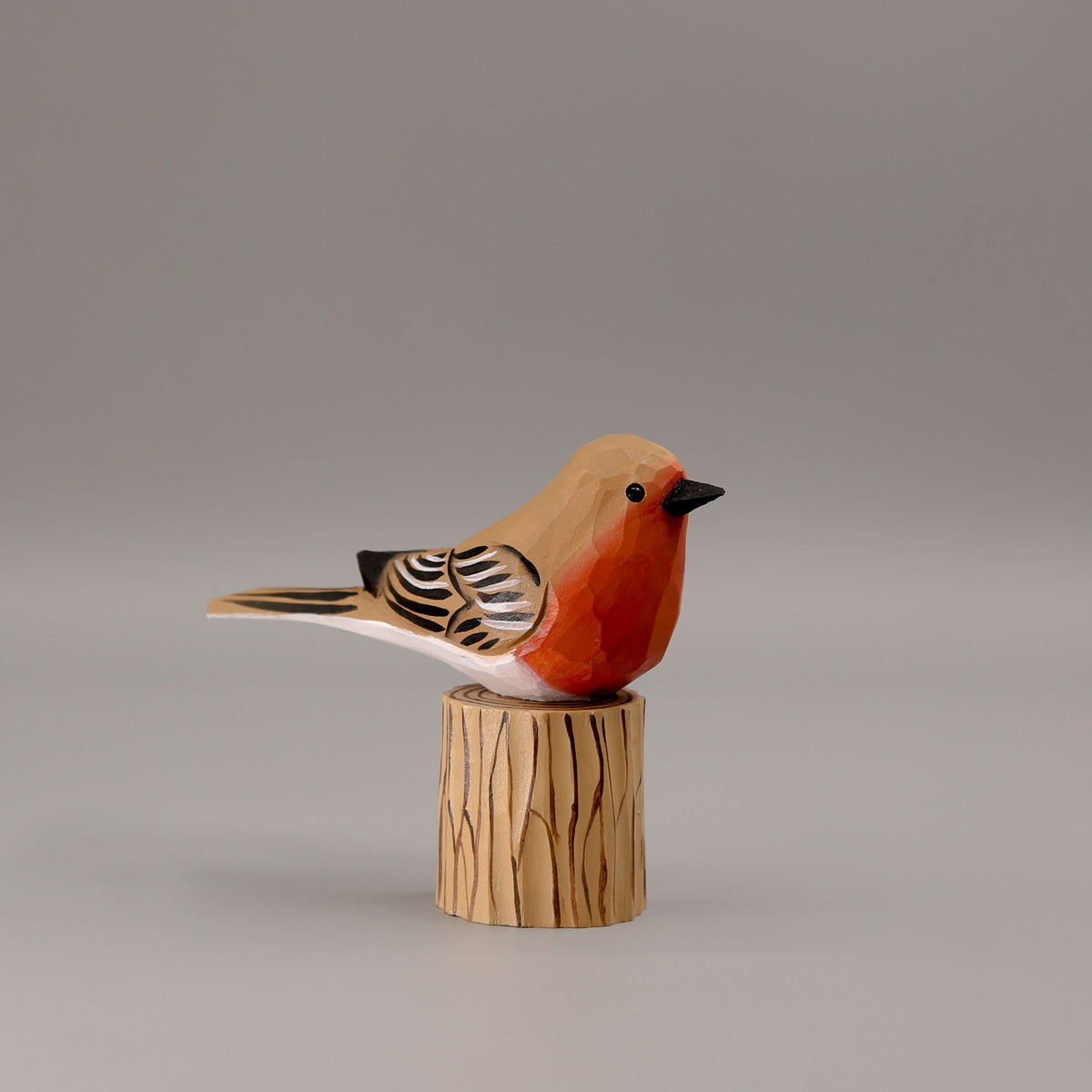 Mannelijke Roodborst + Stand